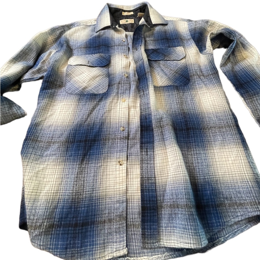 Northwest Territory blue and‎ tan ombré plaid button down flannel shirt medium